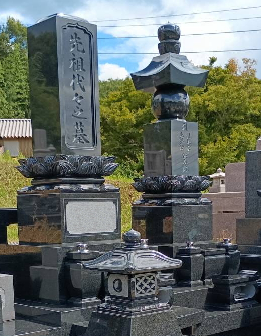 インド山崎石のお墓