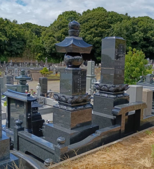 インド山崎石のお墓